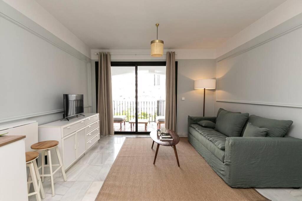 Central & Renovated Studio With Pool In Puerto Banus Apartment Marbella Exterior photo